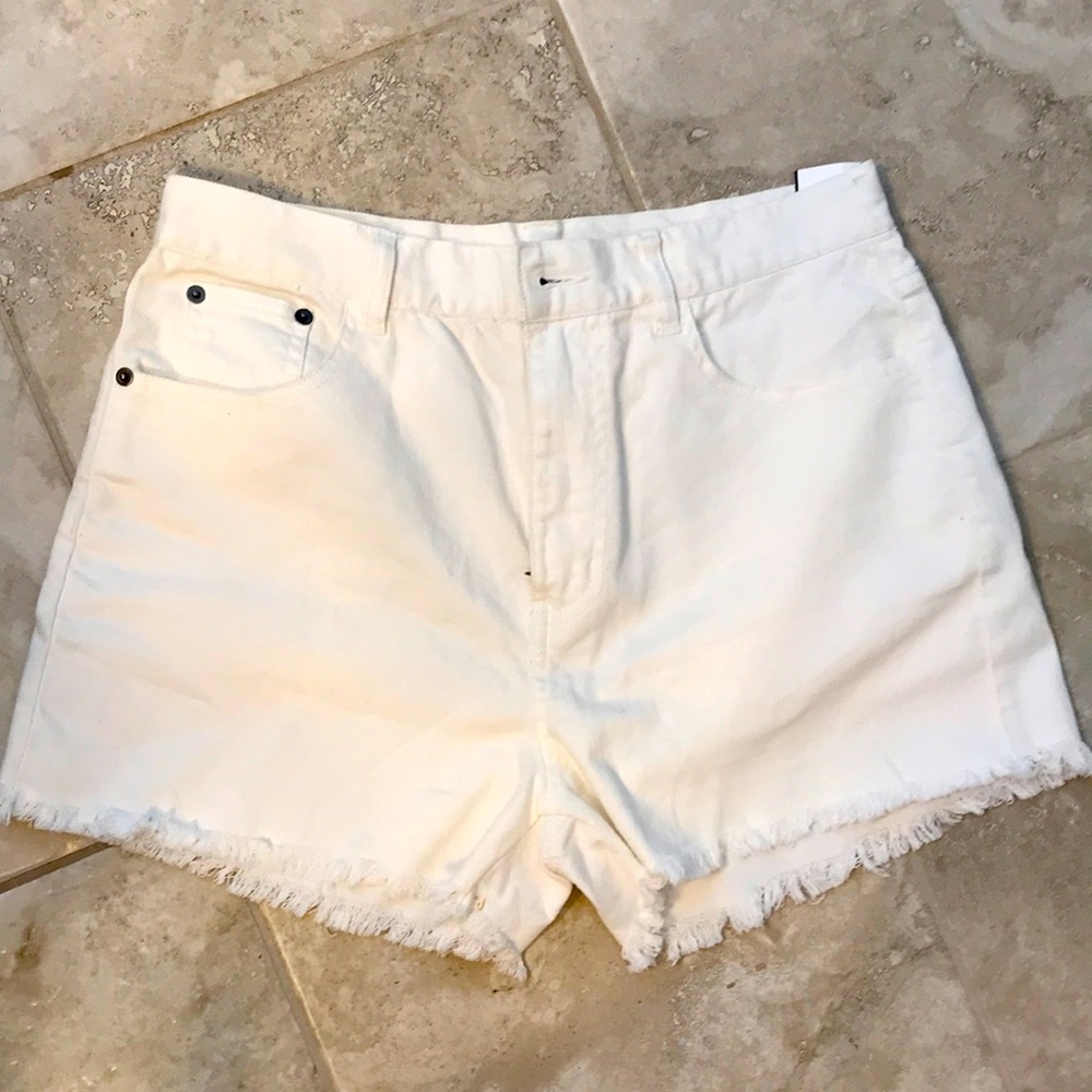 High-waisted shorts